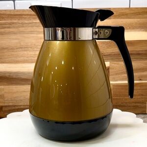 ☕ Vintage Thermo‑Serv 44 oz Coffee Carafe • Gold/Black • Retro Style ☕